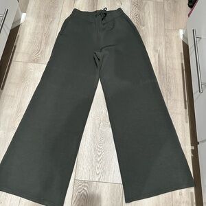 SPANX air essentials lounge pants olive green